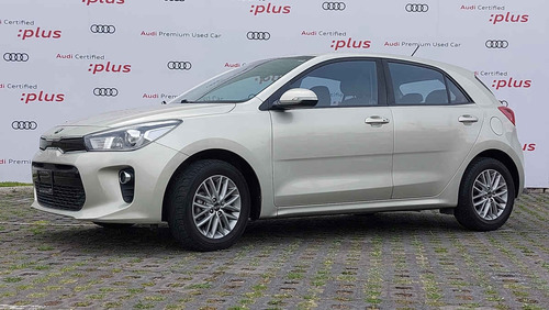 Imagen 1 de 15 de Kia Kia Rio Hb 2018 5p Hb Ex, Ta6, Ve, F. Niebla, Ra-15