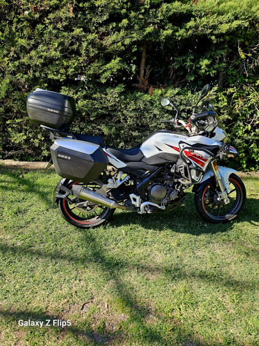Benelli Trk 251