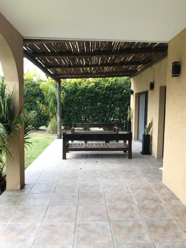 Imagen 17 de 21 de Casa - Santa Clara. Villa Nueva.