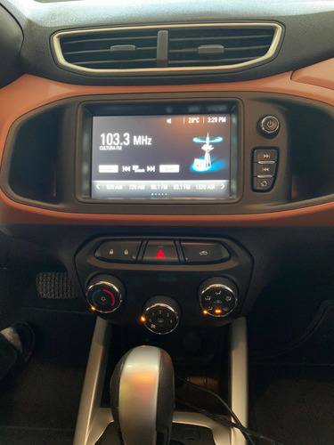 Chevrolet Onix 2018 1.4 Activ Aut. 5p