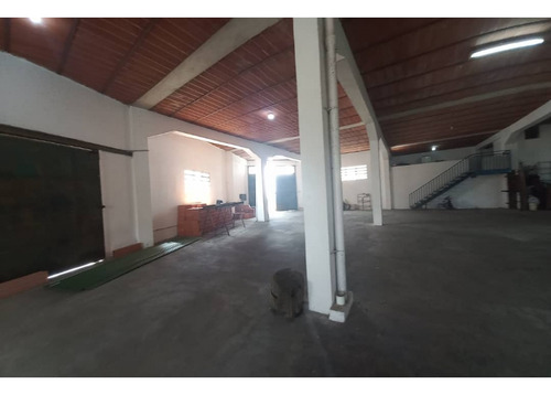 Local En Alquiler El Junquito Km 7, 411m² En Pb -np/ws-