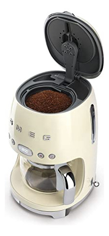 Cafetera Smeg Retro Style Dcf02, 1.7 L, Color Crema