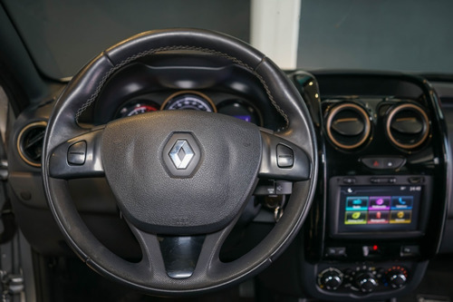 Imagen 13 de 16 de Renault Duster 2.0 Ph2 4x2 Privilege Gnc