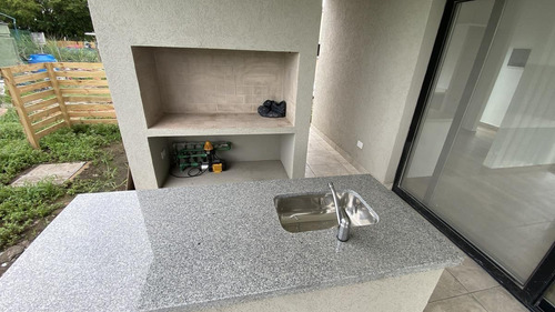 Imagen 4 de 14 de Casa En Una Planta A La Venta -barrio Santa Elena, Pilar Del Este