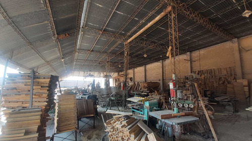 Imagen 6 de 27 de Galpón · Alquiler · 7.000 M2 · Dos Galpones · Oficina · Heras