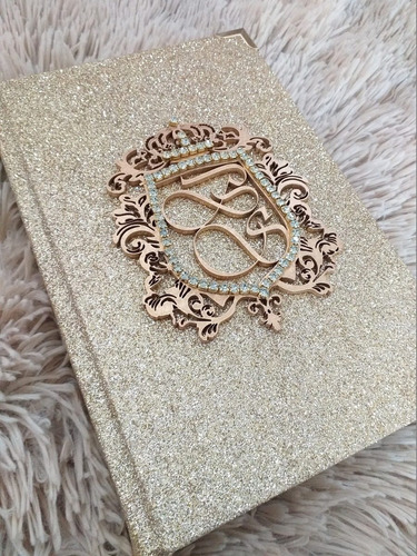 Imagem 3 de 10 de Bíblia Decorada Católica Glitter Dourado Brasão Bs