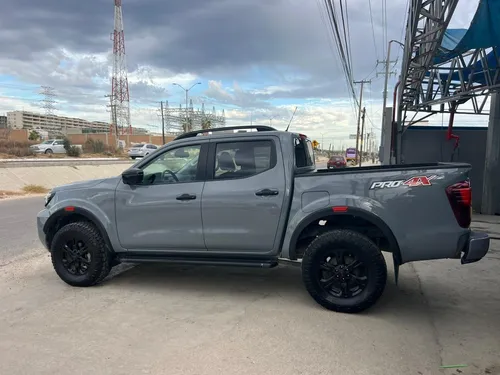 Nissan Frontier 4.0 Pro-4x V6 4x4 At