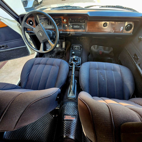 Imagen 17 de 20 de Ford Ford Taunus 2.3 Ghia