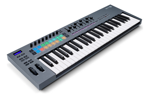 Controlador Midi Novation Flkey 49 Teclas 16 Pads 9 Faders