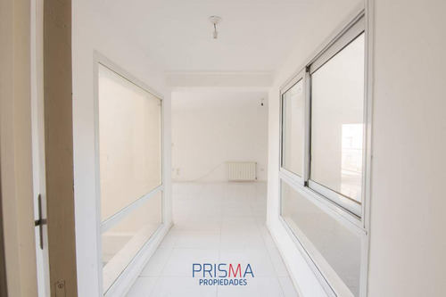 Imagen 8 de 30 de Dpto. En Venta. 3 Dorm. Cochera. Complejo Sureño. Barrio Jardín