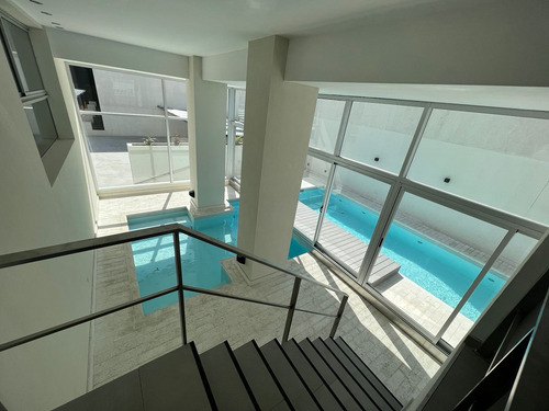 Alquiler Departamento 2 Dormitorios Banfield Con Cochera