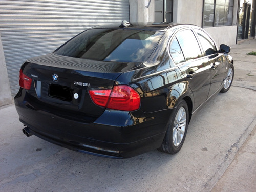 Bmw 325 I 2.5 Executive, Año 2011