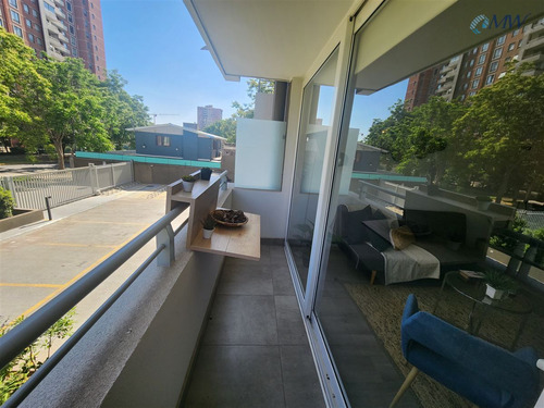 Departamento En Venta 1 D 1b. En Macul. Sin Comisión