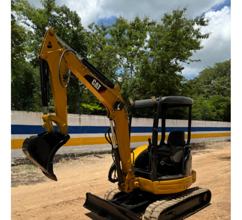 Miniexcavadora 303 Cat 2006 4000hrs Recién Importada