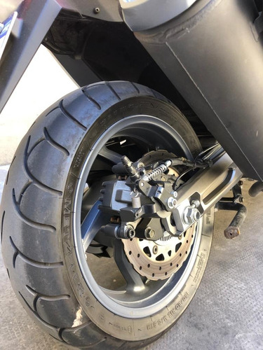 Imagen 10 de 18 de Kymco Ak 550