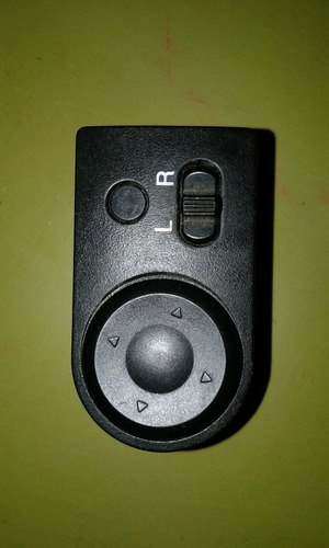 Imagen 1 de 5 de Mando O Suiche Retrovisor Aveo Ls