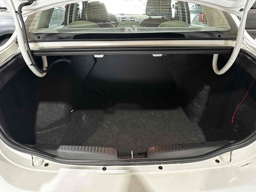 Fiat Grand Siena 1.6 MPI ESSENCE 16V FLEX 4P MANUAL