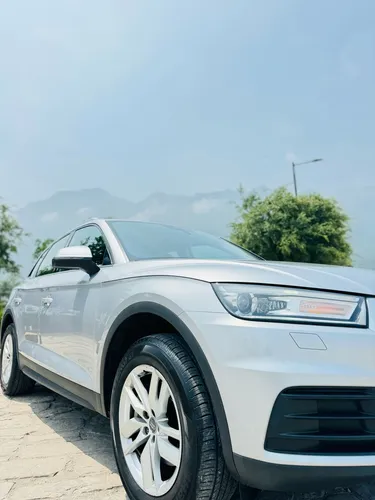 Audi Q5 2.0 L T Select Dsg