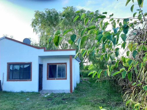 Imagen 2 de 11 de Se Venden Dos Casas En Un Mismo Terreno Pinar Norte