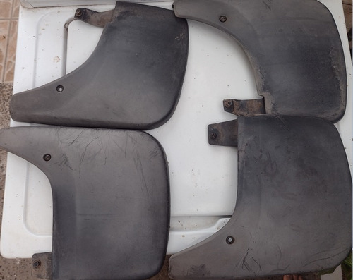 Loderas Tolva Moldura Nissan Xterra 2001-2004 Originales 4pz