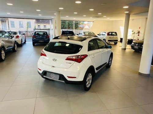 Imagem 6 de 14 de Hyundai Hb20x 1.6 16v Premium Flex 4p Manual