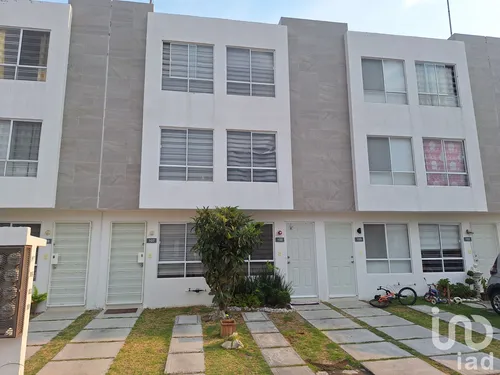 Venta Casa 4 Ambientes Bosques De Chapultepec