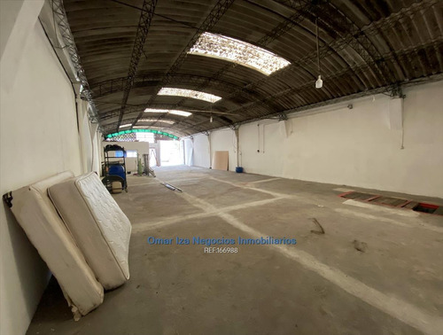 Imagen 5 de 8 de Venta Con Renta Local Industrial Deposito Galpon Blanquead Cw166988