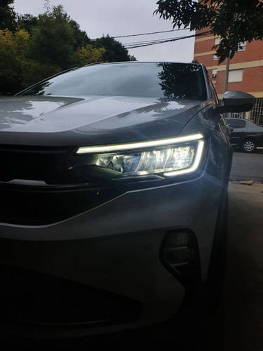 Volkswagen Nivus Highline 200tsi - Leer Accesorios