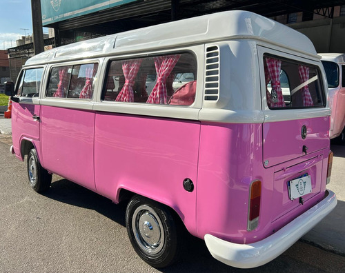 Volkswagen Kombi 1.4 Standard Total Flex 3p