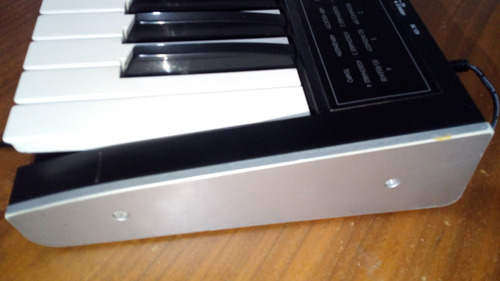 Teclado Korg Micro X (sonidos Tritón) Negro (Usado)