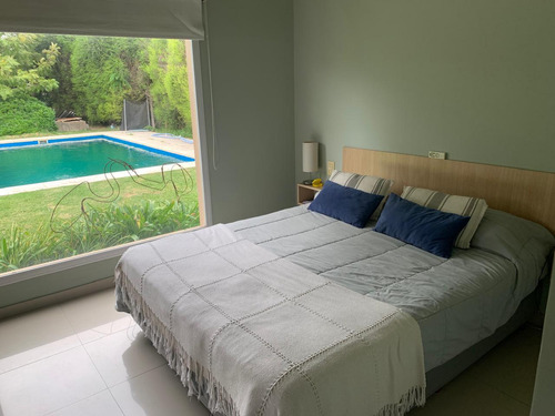 Venta Casa El Recodo Lote Central