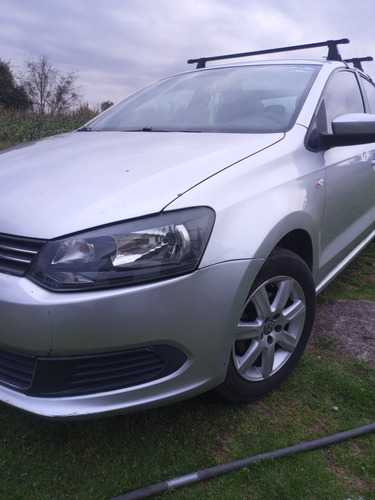 Volkswagen Vento 1.6 Active Mt