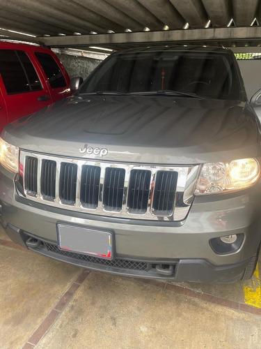 Imagen 1 de 12 de Jeep Grand Cherokee Laredo Automatica 4x4