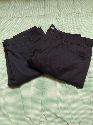 Pantalon Escolares Ovejita Niñas Talla 32 ( Usado )