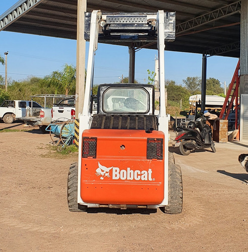 Minicargadora Bobcat S150