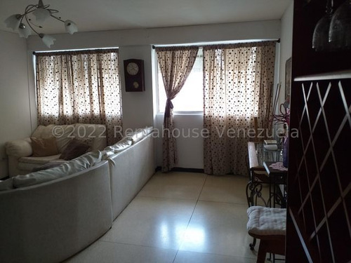 Imagen 5 de 14 de Apto En Venta 22-20780 Daisbelis Tarazona 0424-2925931