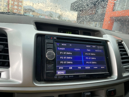 Toyota Fortuner 2.7l 4x2