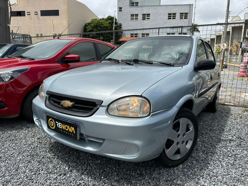 Chevrolet Corsa Classic 1.0 Life Flex Power 4p