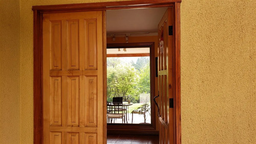 Parcela En Venta 8.400m2 En Condominio De Curacaví.