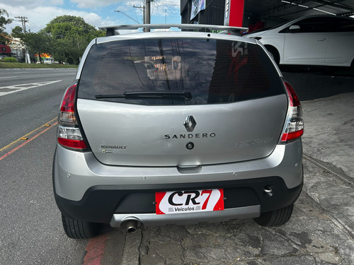 Renault Sandero Stepway 1.6 16v Hi-flex Aut. 5p