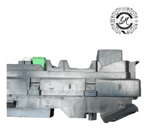 Caja Fusibles Taurus 2001 2002 2003 2004-2007 Yf1t-14a067-ag (Usado)