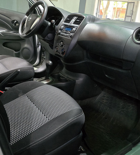 Nissan Versa 1.6 Exclusive At