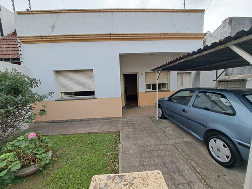 Casa De 3 Ambientes En Lote Propio De 8,66x34 - José Barros Pazos 6600 - Villa Lugano