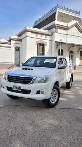 Toyota Hilux 3.0 Cd Srv I 171cv 4x4