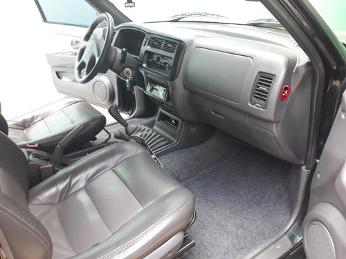 L200 Outdoor