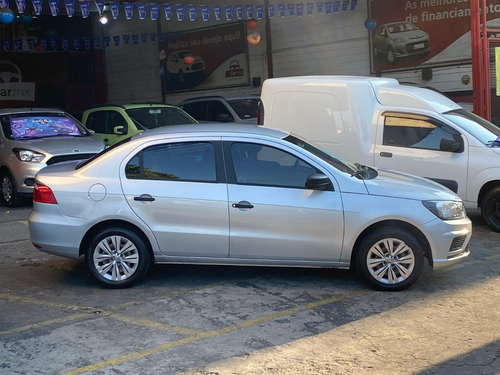 Volkswagen Voyage 1.6 Msi Total Flex 4p