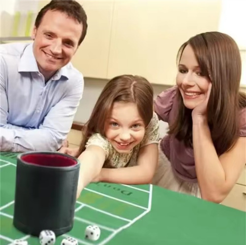 Dados Copo Premium Em Couro Com Tampa - Rpg /jogos Tabuleiro