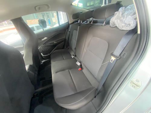 Chevrolet Onix plus 1.0 Lt Turbo 4p
