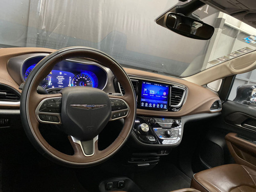 Chrysler Pacifica 2017