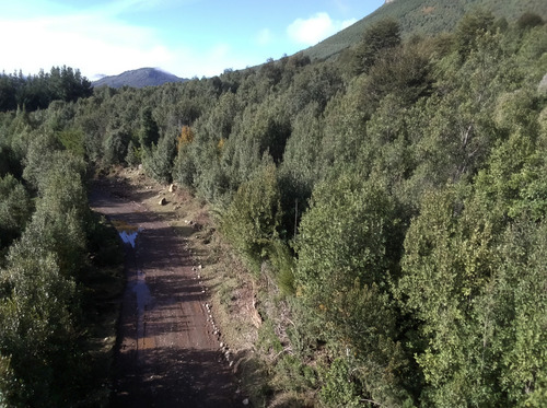 Refugio Llaima: Desde 5000m2 A Orillas Del Río Huichahue